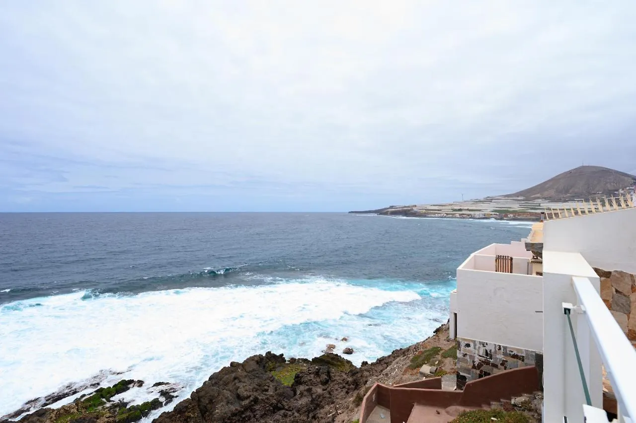 Holiday home Homeforguest The Cliff House Gran Canaria With Sea Views Sardina Spain